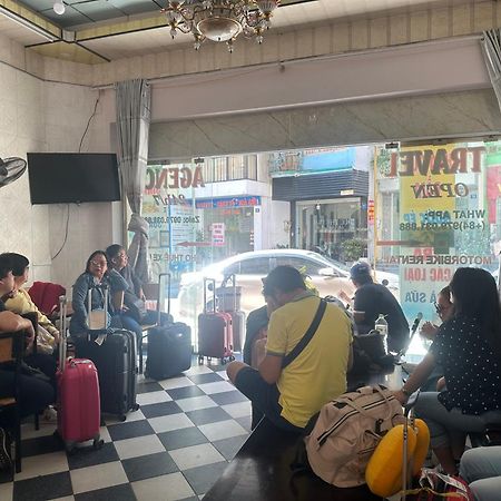 Discovery Travel Homestay Ha Long Buitenkant foto