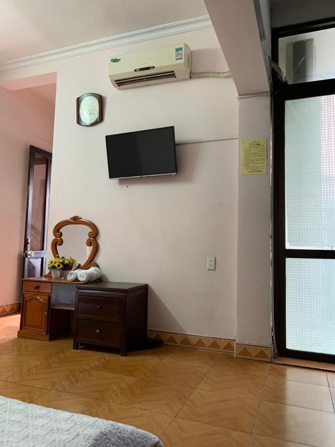 Discovery Travel Homestay Ha Long Buitenkant foto
