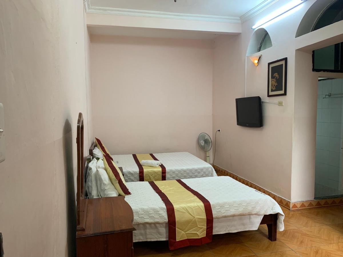 Discovery Travel Homestay Ha Long Buitenkant foto