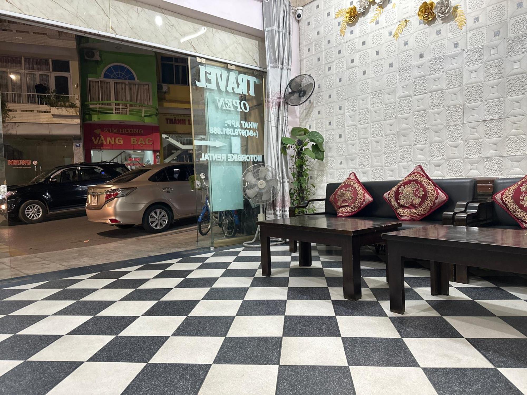 Discovery Travel Homestay Ha Long Buitenkant foto